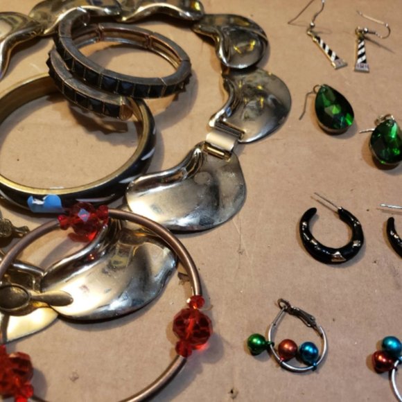 Estate Jewelry Lot Vintage Rhinestones Earrings Chunky Choker - Picture 8 of 8